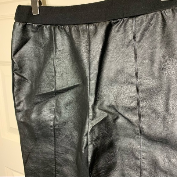 𝅺Simons Faux Leather Pants Sz Xl Black Hi Rise Stretch Fabric Panels Minimalist - Picture 4 of 9